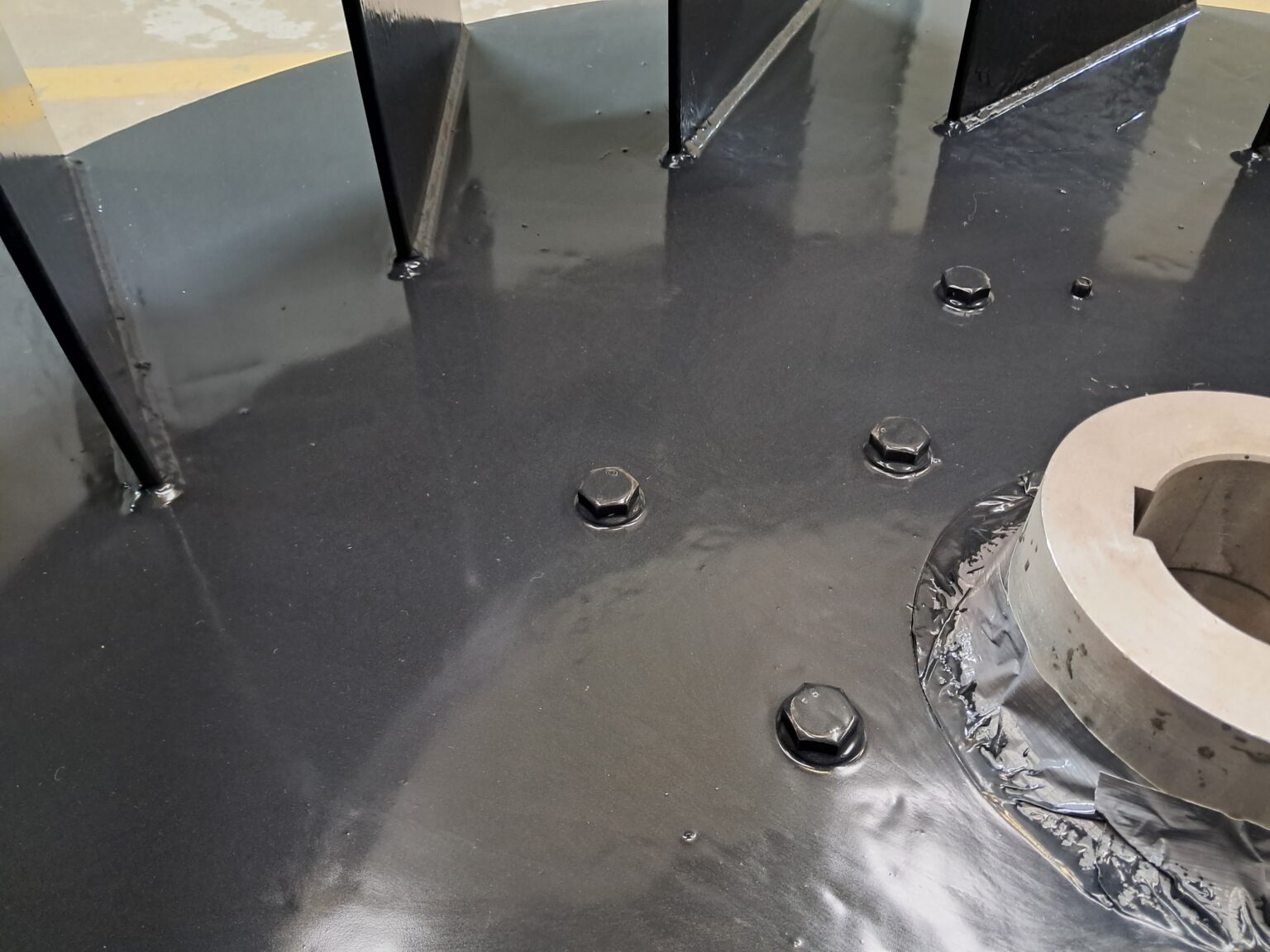 Yüzeylerde Yapışmazlık, Aşınma & Korozyon Dayanımı... - 1